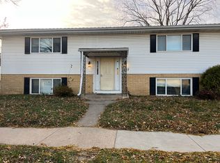 1327 3rd Ave SW APT 4, Rochester, MN 55902