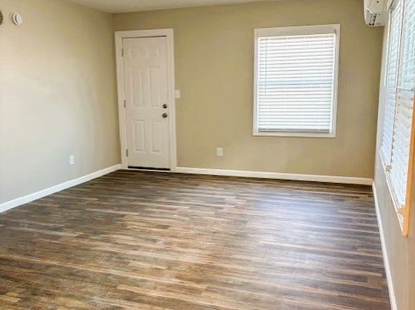 1252 SW Topeka Blvd #1A