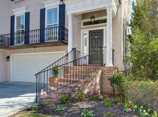 47 Chaucer St, Savannah, GA 31410