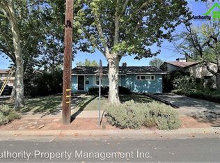 1035 Gold St Redding Ca 96001 Zillow