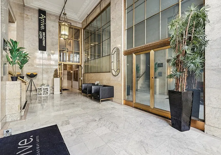 Arrive Broadway Lofts — Photo 61
