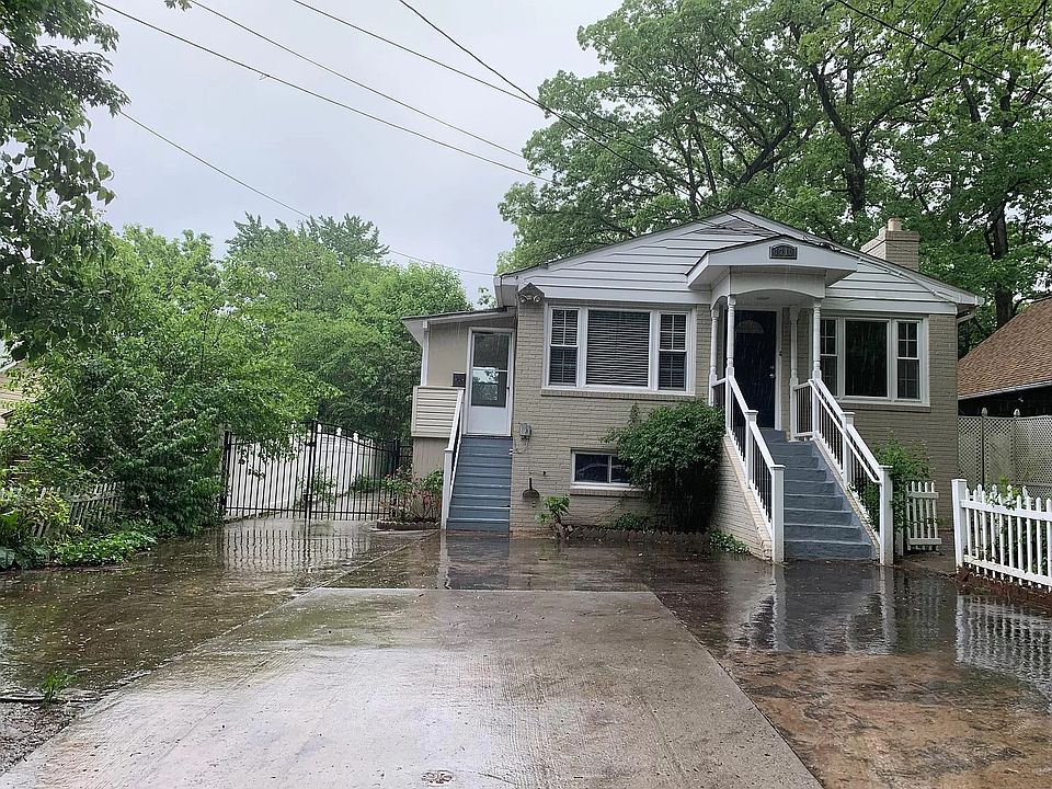 1st image of 1710 N Pollard St