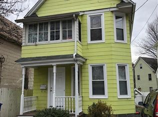 418 Dewey St, Bridgeport, CT 06605