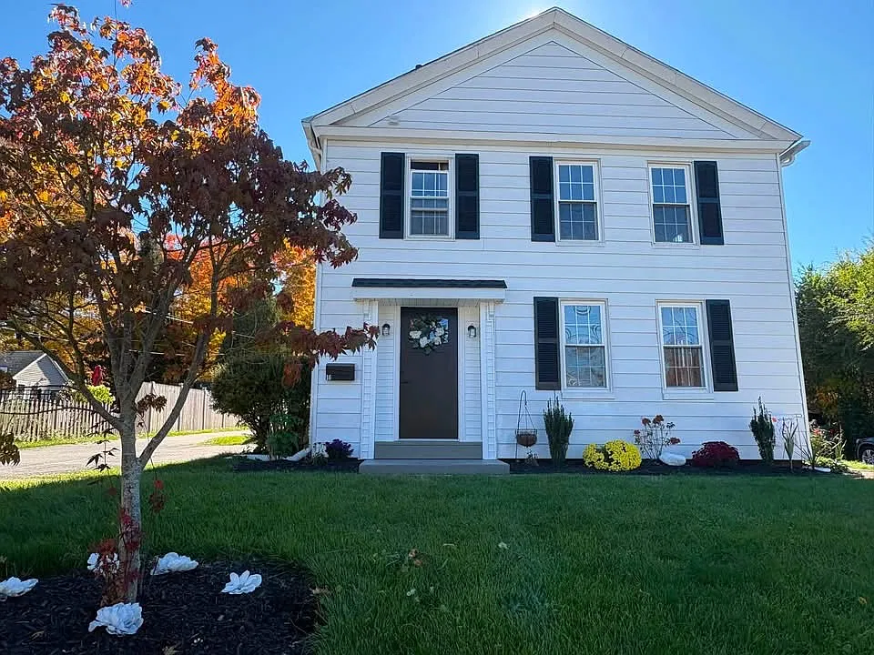 2 bed, 1200 sqft, $2,100 — Photo 1