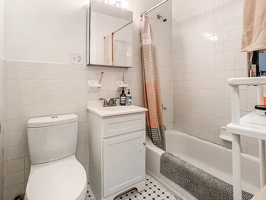 Rented by Brown Harris Stevens | media 18