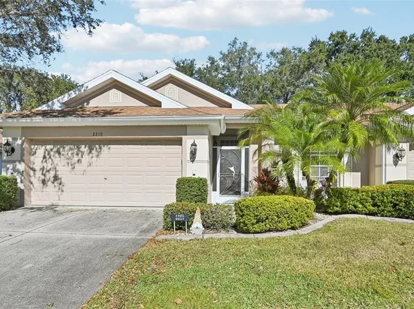 2215 Olive Branch Dr, Sun City Center, FL 33573