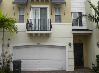 3835 NW 5th Ter, Boca Raton, FL 33431