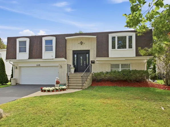 115 W King George Ct, Palatine, IL 60067