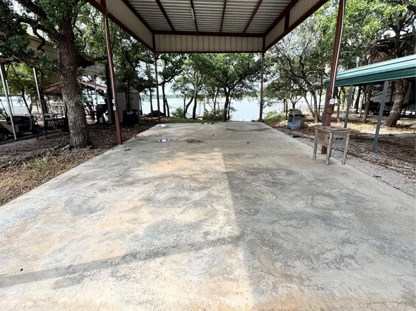 538 Oak Point Dr, May, TX 76857