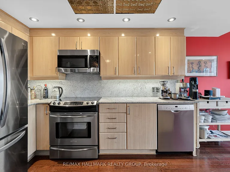 134 York St #PH01 — Photo 11