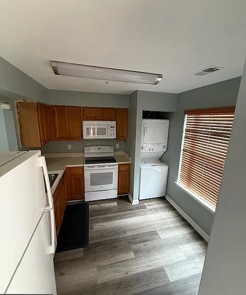 8845 Rusland Ct — Photo 3