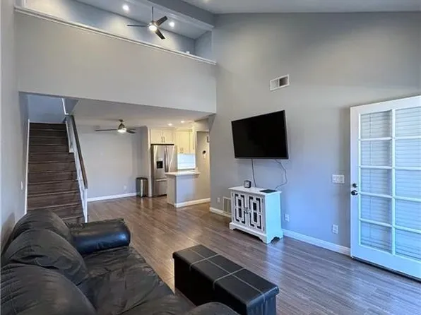 12620 Briarglen Loop Unit L, Stanton, CA 90680