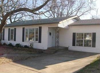 2nd image of 1717 Nelva St