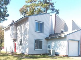 601 Folkstone Way, Virginia Beach, VA 23462