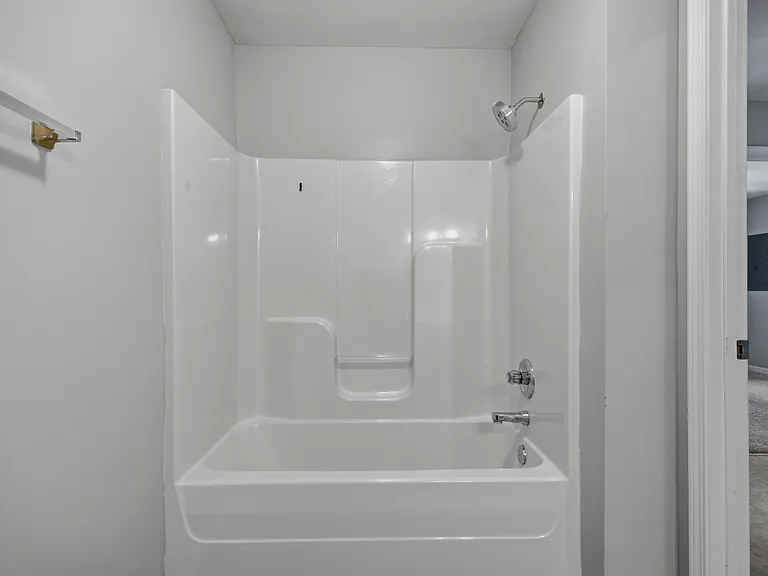 3288 Rainwood Dr — Photo 15