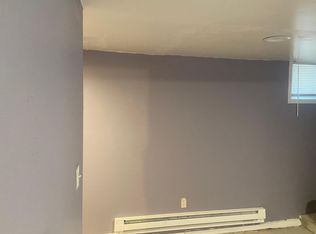 39 Chestnut St, Lodi, NJ 07644