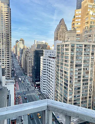 Rented by Olympia House Delaware LP | media 30