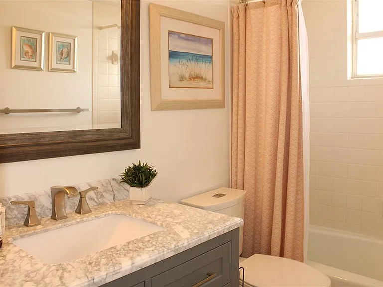 4240 Ironwood Cir #404 — Photo 30