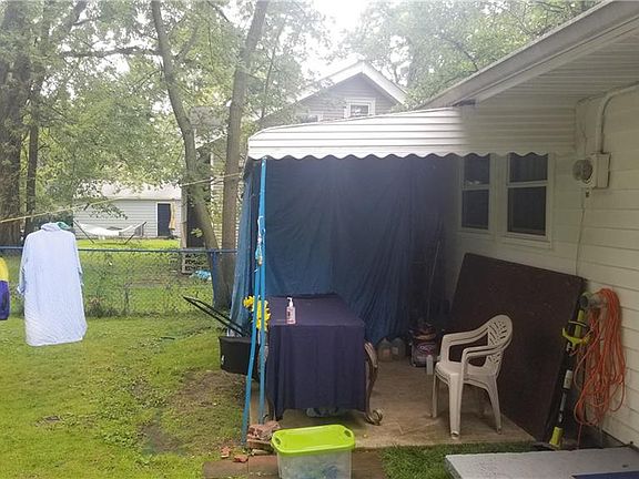 3rd image of 4303 E 160th St