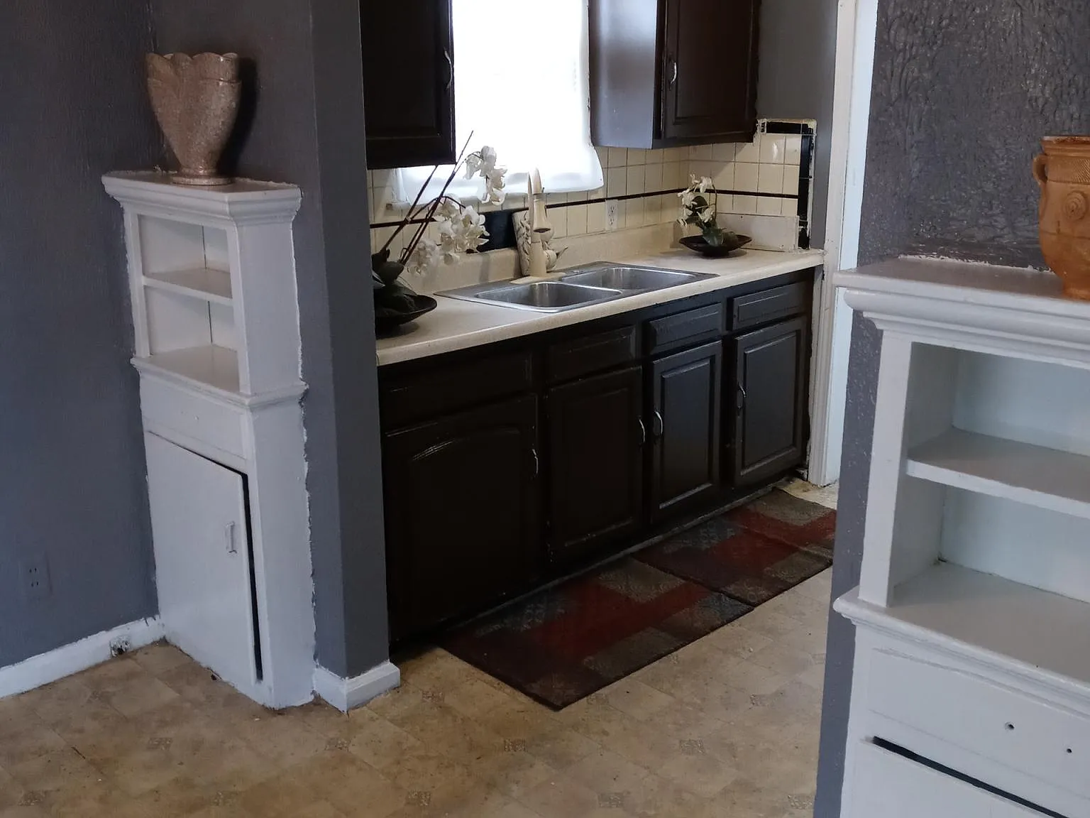 3 bed, 1000 sqft, $1,200 — Photo 4