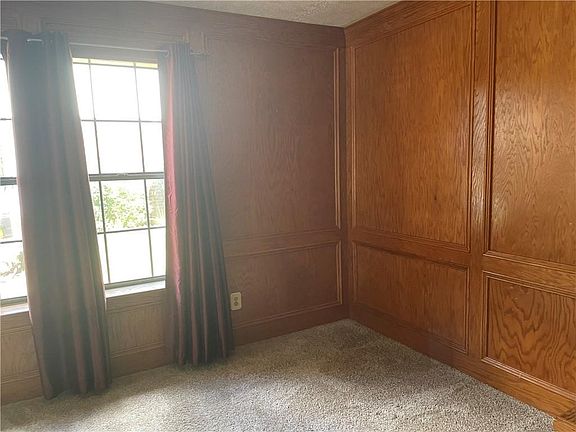 4th image of 1461 Shady Cove Ln