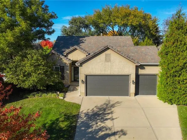 11792 W 144th Pl, Olathe, KS 66062