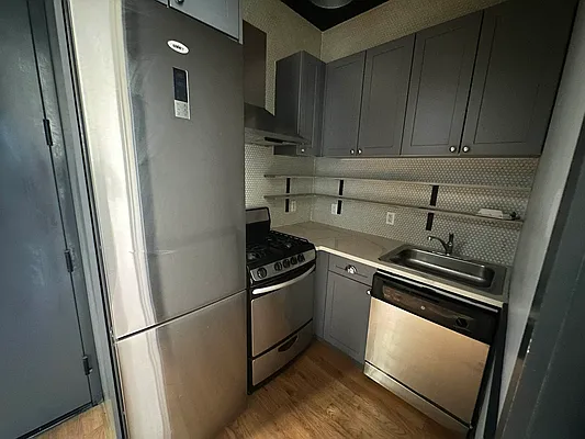 Rented by Yup Realty LLC | media 14