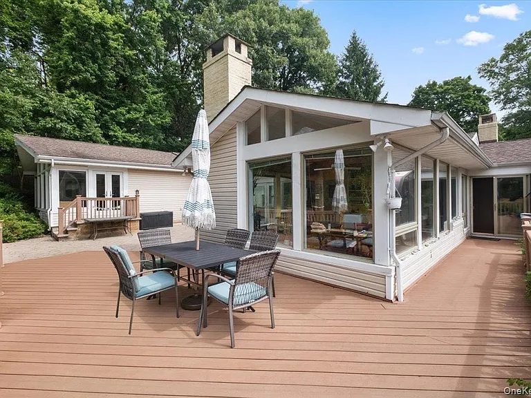 5 Agnes Cir — Photo 21