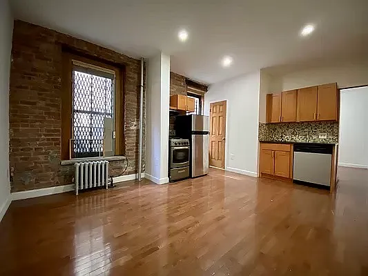 Rented by Bohemia Realty Group | media 5