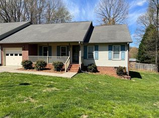 206 Forrest Oaks Dr, King, NC 27021