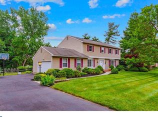 528 Viscount Rd, Yardley, PA 19067