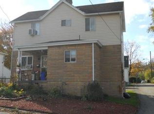 700 Orchard St APT 1, Carnegie, PA 15106