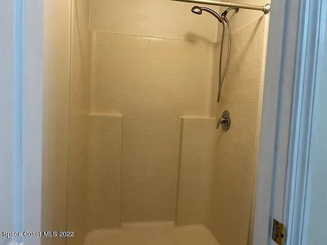 4077 Four Lakes Dr — Photo 12