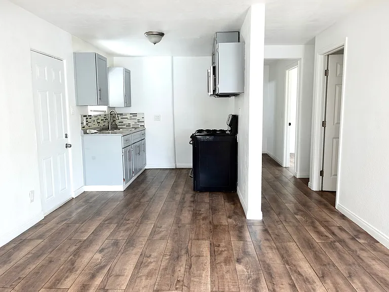 3524 36th St #24 — Photo 8