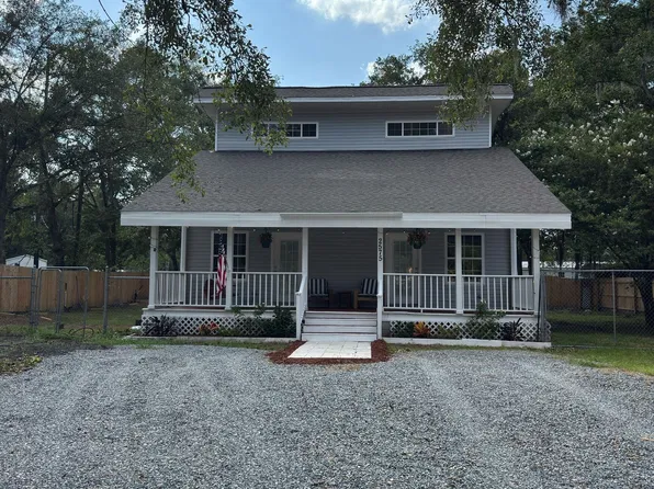 2575 Douglas Dr, Saint Marys, GA 31558