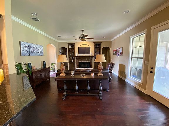 2nd image of 9902 Loveland Ct