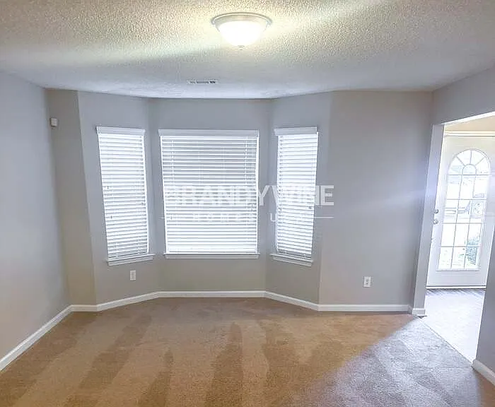 6522 Dekeon Dr — Photo 9