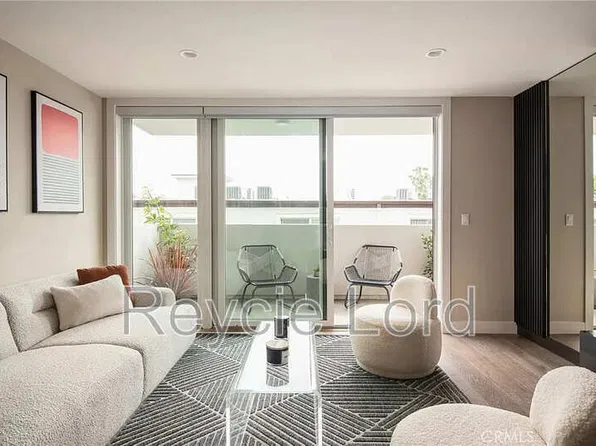 380 Cordova St #202, Pasadena, CA 91101