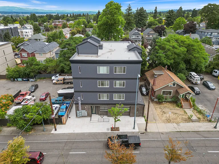 6640 NE MLK Blvd — Photo 8