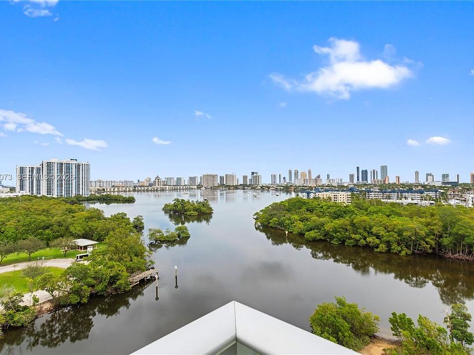 1st image of 16385 Biscayne Blvd Unit 1007
