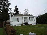 2nd image of 3253 NE 98th St