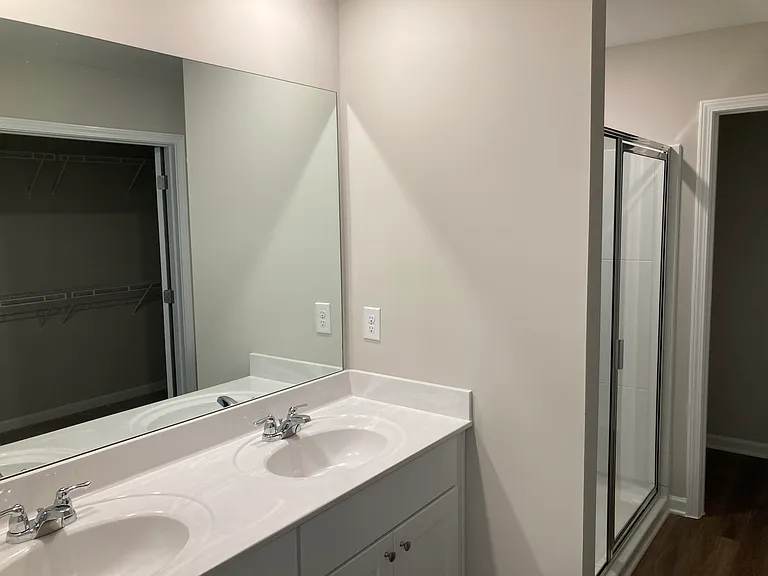 2068 Nuthatch Dr — Photo 11