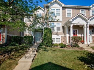 484 Holiday Ln #484, Hainesville, IL 60073