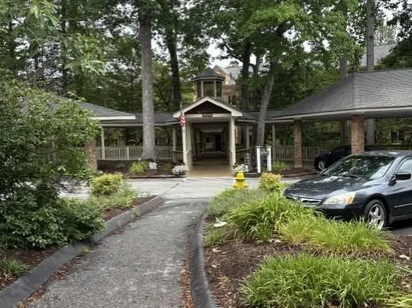 23140 Cobblestone Ln APT 306, California, MD 20619
