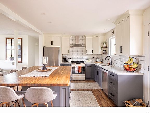 3rd image of 7485 Fernmar Rd