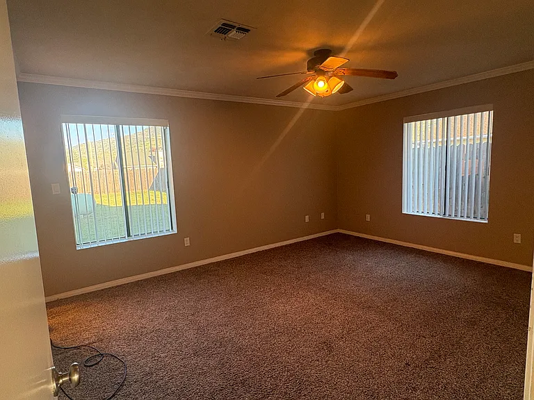 18340 Santa Anita St — Photo 22