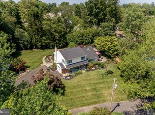 395 E State St, Doylestown, PA 18901