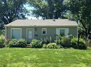 12091 McKelvey Rd, Maryland Heights, MO