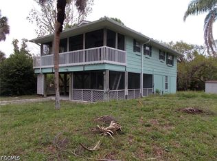 7076 Maida Ln, Fort Myers, FL 33907