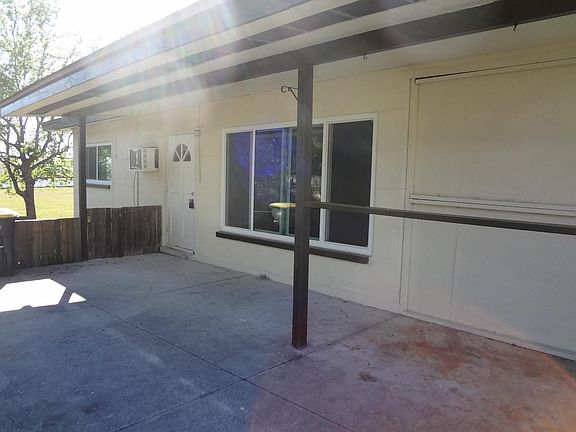 3rd image of 533 South Dr
